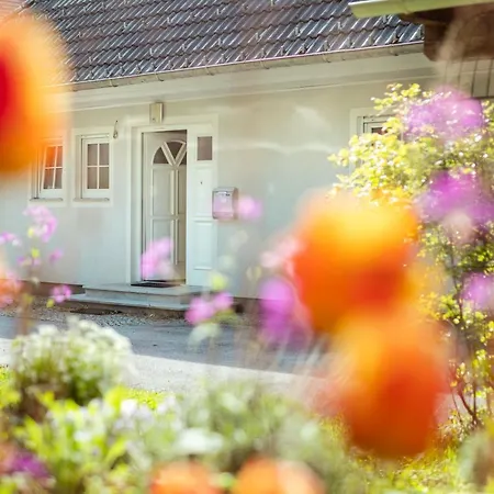 Ferienhaus Lienz * لينز